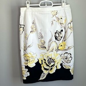 Cleo Floral Print Fully Lined Pencil Skirt Womens Size 4